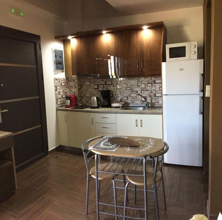 Palmyra Studios Stavros  Bagian luar foto
